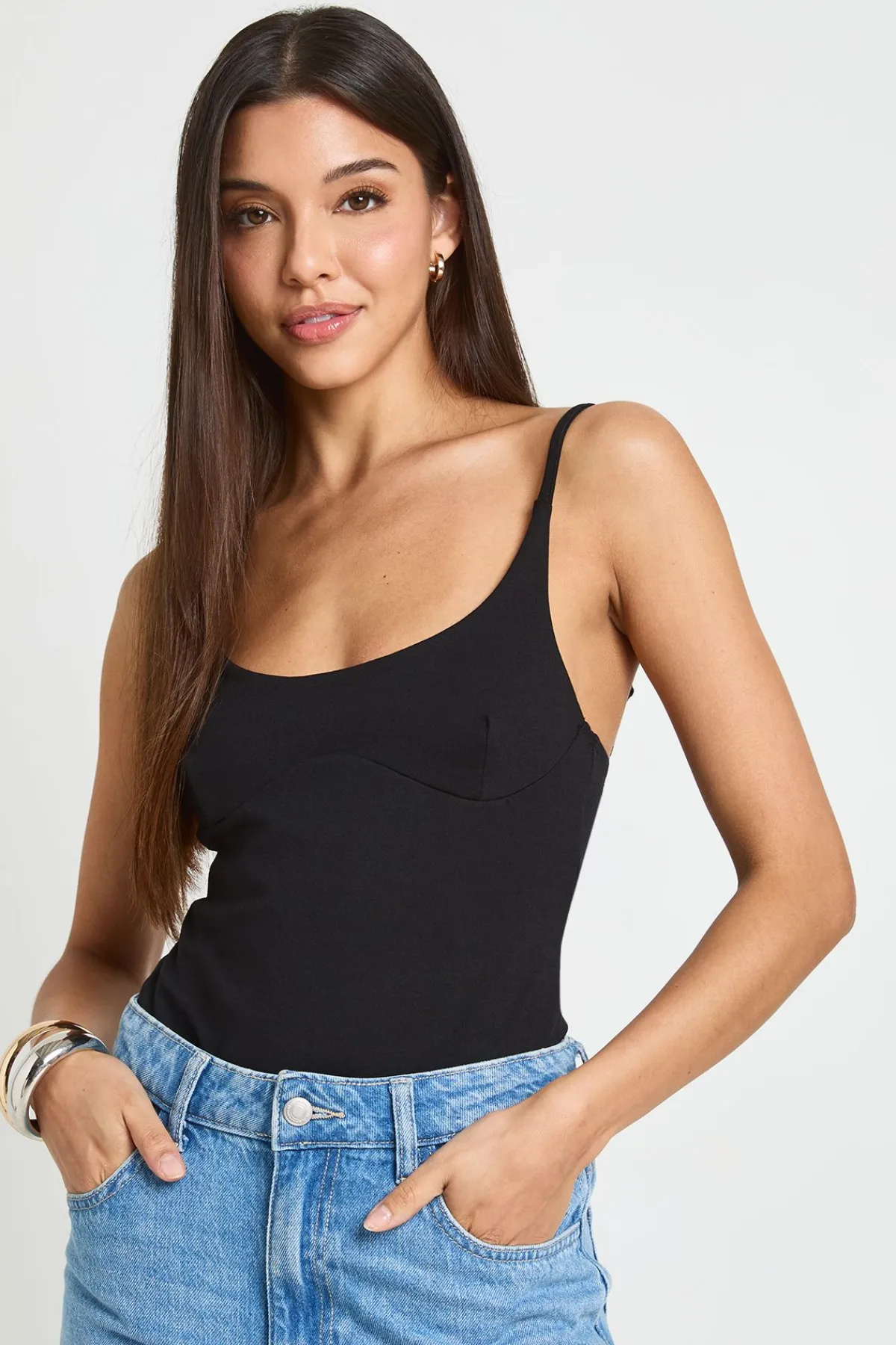 boohoo Body Moulant Premium À Bretelles Avec Découpes Contour<Femme Tops