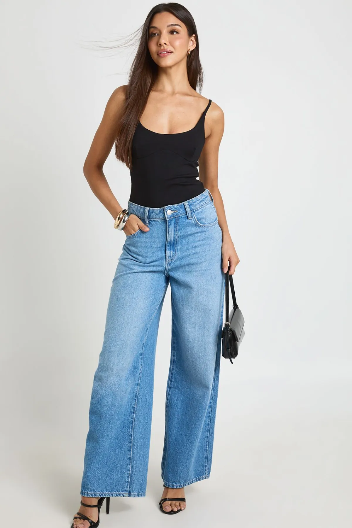 boohoo Body Moulant Premium À Bretelles Avec Découpes Contour<Femme Tops