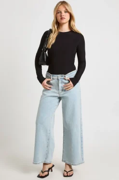 boohoo Body Petite À Manches Longues Col Rond En Tissu Slinky Double Épaisseur<Femme Tops