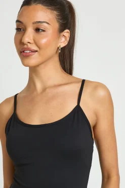 boohoo Body Sculptant Sans Manches À Bretelles Fines Finition Peau De Pêche Coupe Tall Avec Coussinets Amovibles<Femme Tops