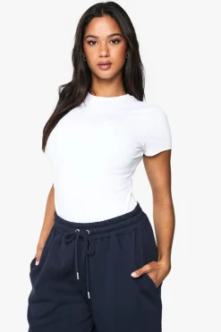 boohoo Body sculpté Peached à manches courtes<Femme Tops