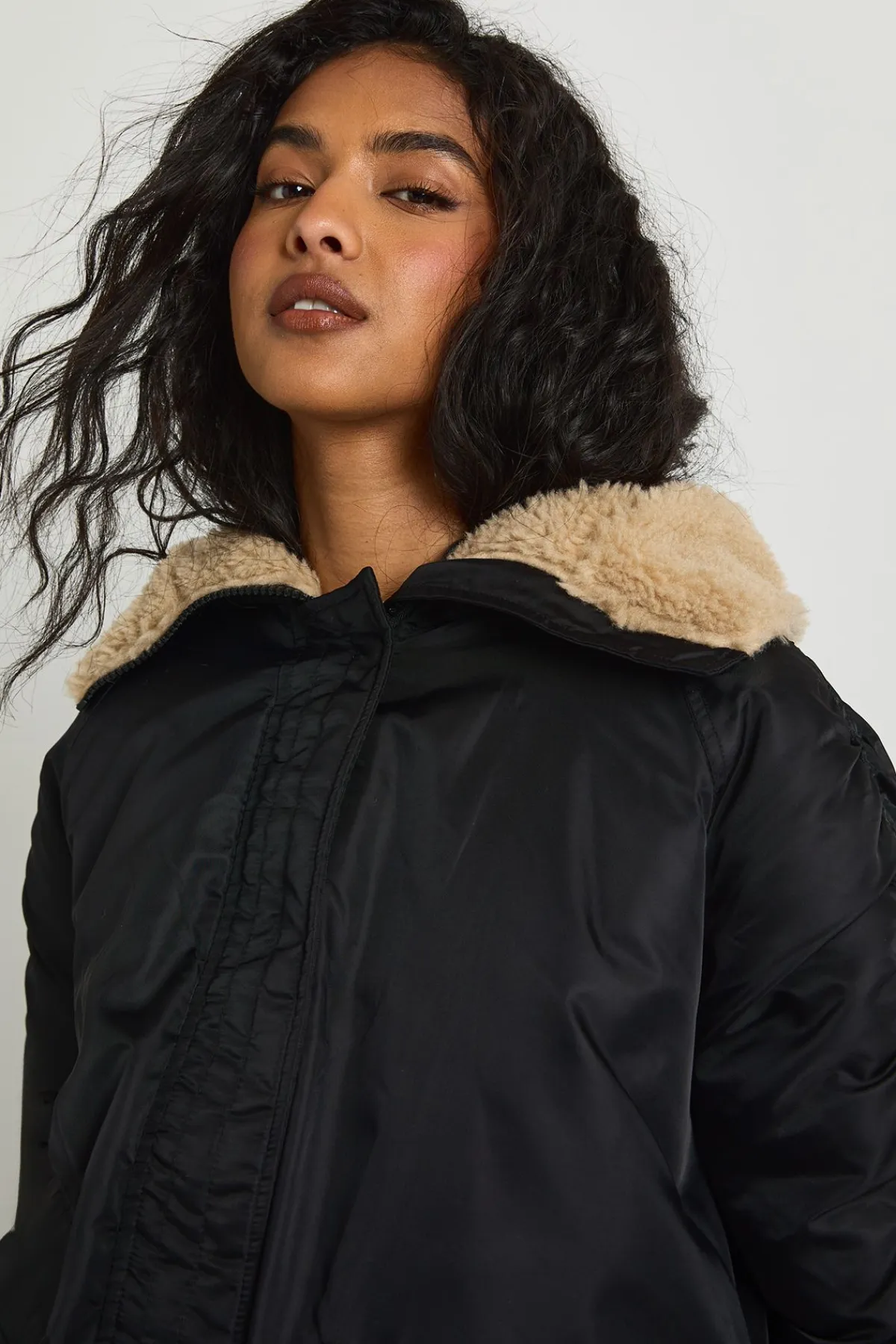 boohoo Bomber à doublure synthétique<Femme Vestes & Manteaux|Bombers