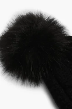 Bonnet En Tricot Torsadé Avec Faux Pompon