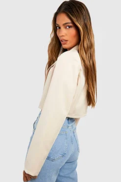 boohoo Basics Blazer crop en tissu tissé à un bouton<Femme Blazers|Vestes & Manteaux