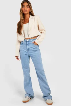 boohoo Basics Blazer crop en tissu tissé à un bouton<Femme Blazers|Vestes & Manteaux
