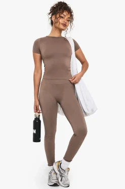 Boohoo Basics Haut à manches courtes en côtes sans couture