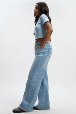 Boohoo Basics Jean Droit en Bleu Clair