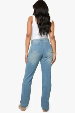Boohoo Basics Jeans Droits à Ourlet Fendu