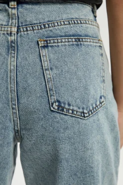 boohoo Basics Jeans Taille Haute à Ourlet Fendu et Jambe Droite<Femme Denim|Jeans