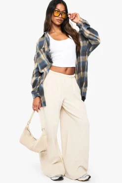 Boohoo Basics Pantalon droit à côtes