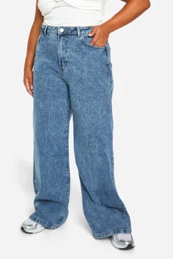 boohoo Basics Plus Basics Jeans taille haute à jambes larges<Femme Denim|Jeans