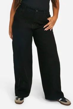 boohoo Basics Plus Jeans droit à jambe droite<Femme Denim|Jeans