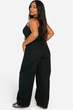 boohoo Basics Plus Jeans droit à jambe droite<Femme Denim|Jeans