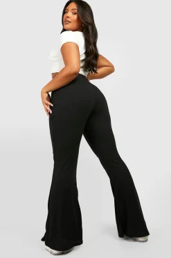 Boohoo Basics Plus Pantalon Évasé à Côtes