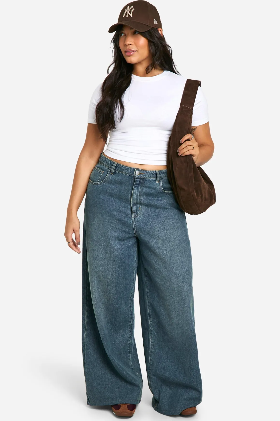 Boohoo Basics Plus T-shirt ajusté à col rond en coton