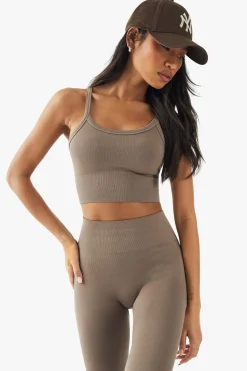 boohoo Basics Soutien-gorge de sport léger à maintien longline en côtes sans couture<Femme Athleisure|Vêtements De Sport