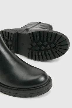 Botte pour pieds larges à talon bloc massif
