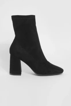 Bottes à chaussettes à large coupe en synthétique-suède, talon bloc, bout carré