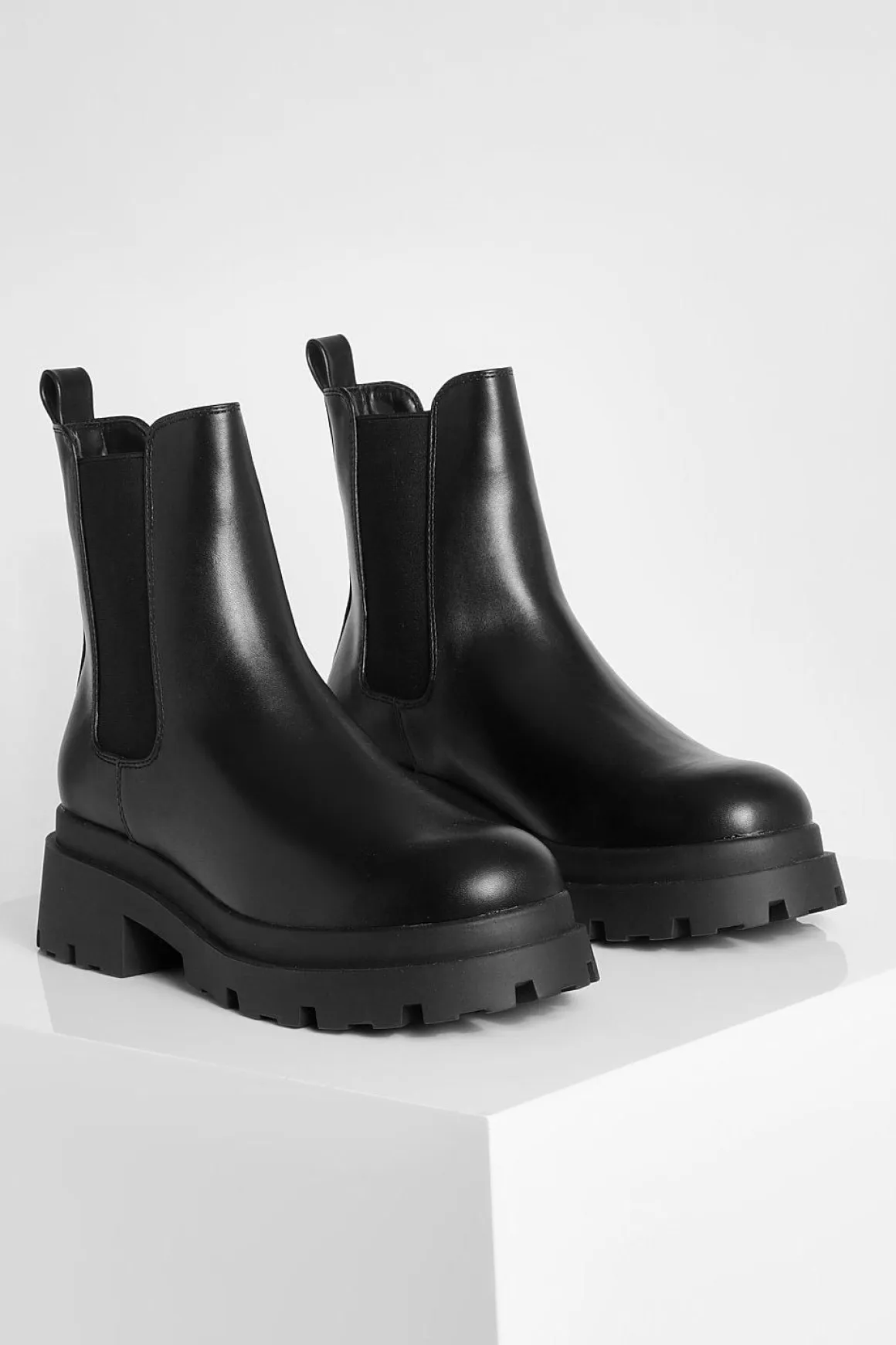 Bottes Chelsea à double semelle imposante