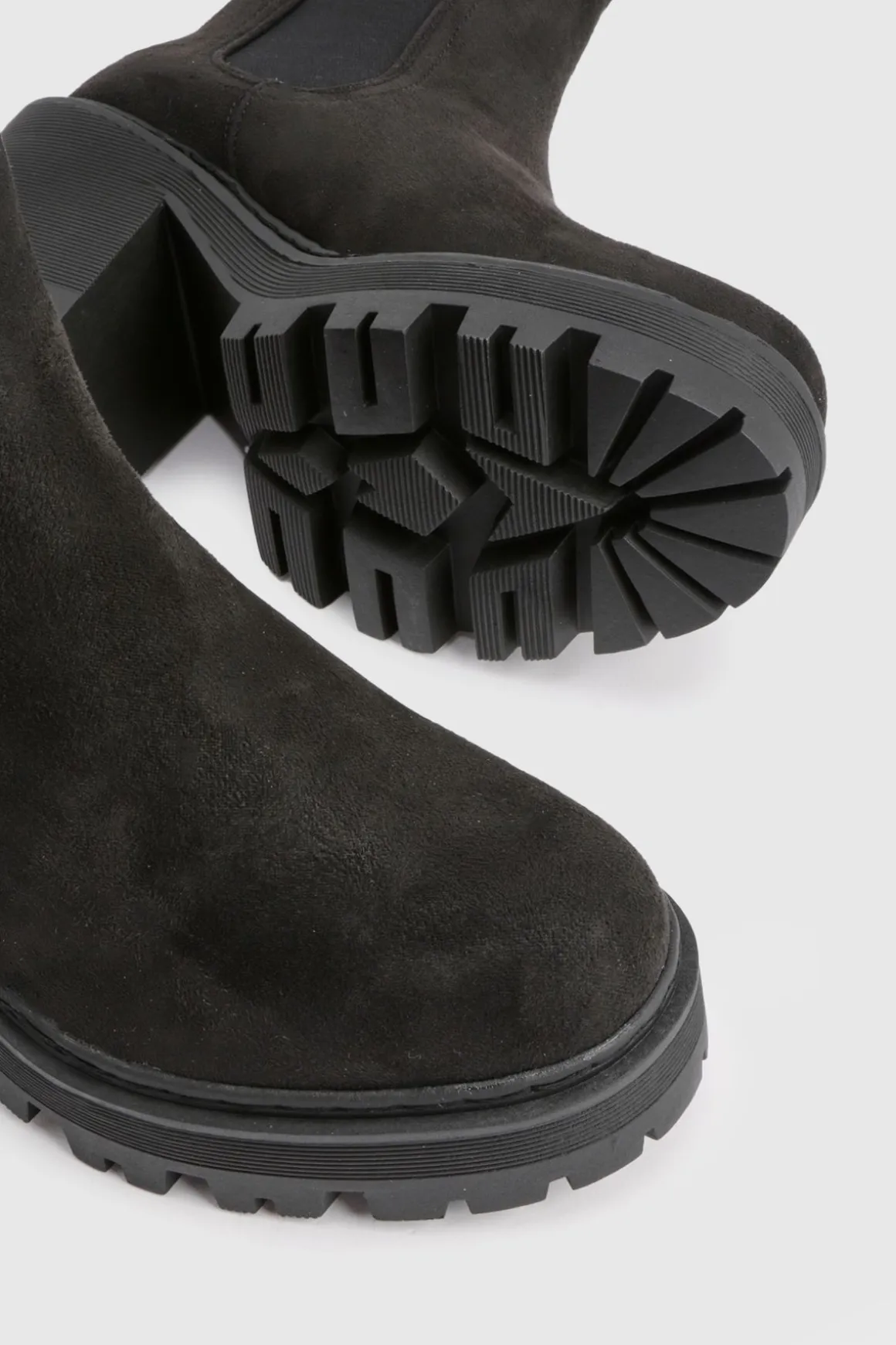 Bottes Chelsea en faux suède à talon bloc épais