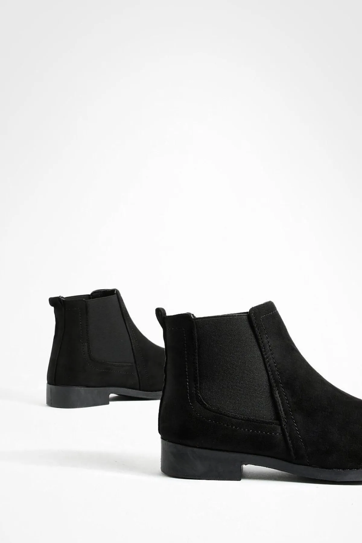 boohoo Bottes Chelsea plates en faux suède à largeur ample< Bottes|Bottes En Daim