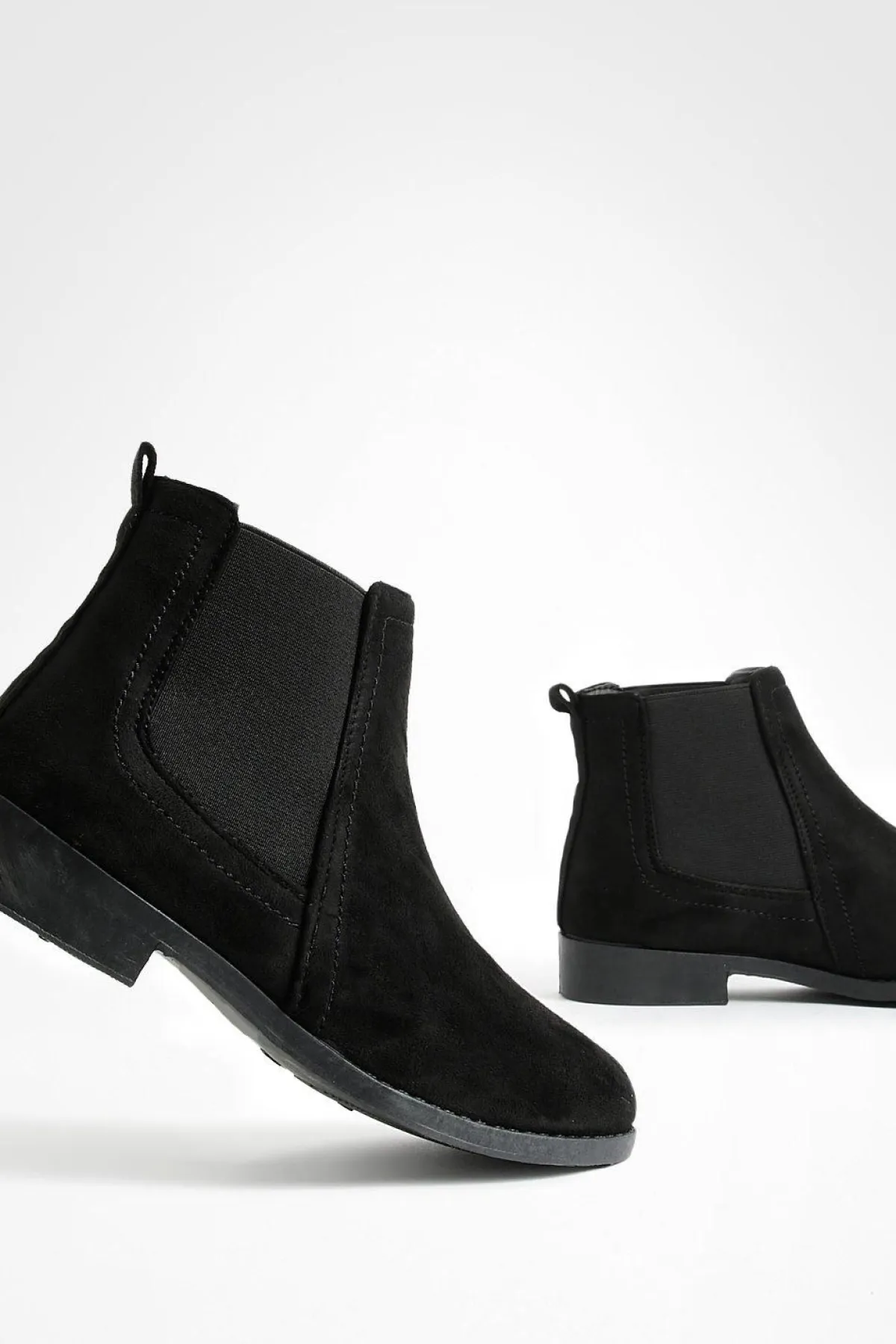boohoo Bottes Chelsea plates en faux suède à largeur ample< Bottes|Bottes En Daim