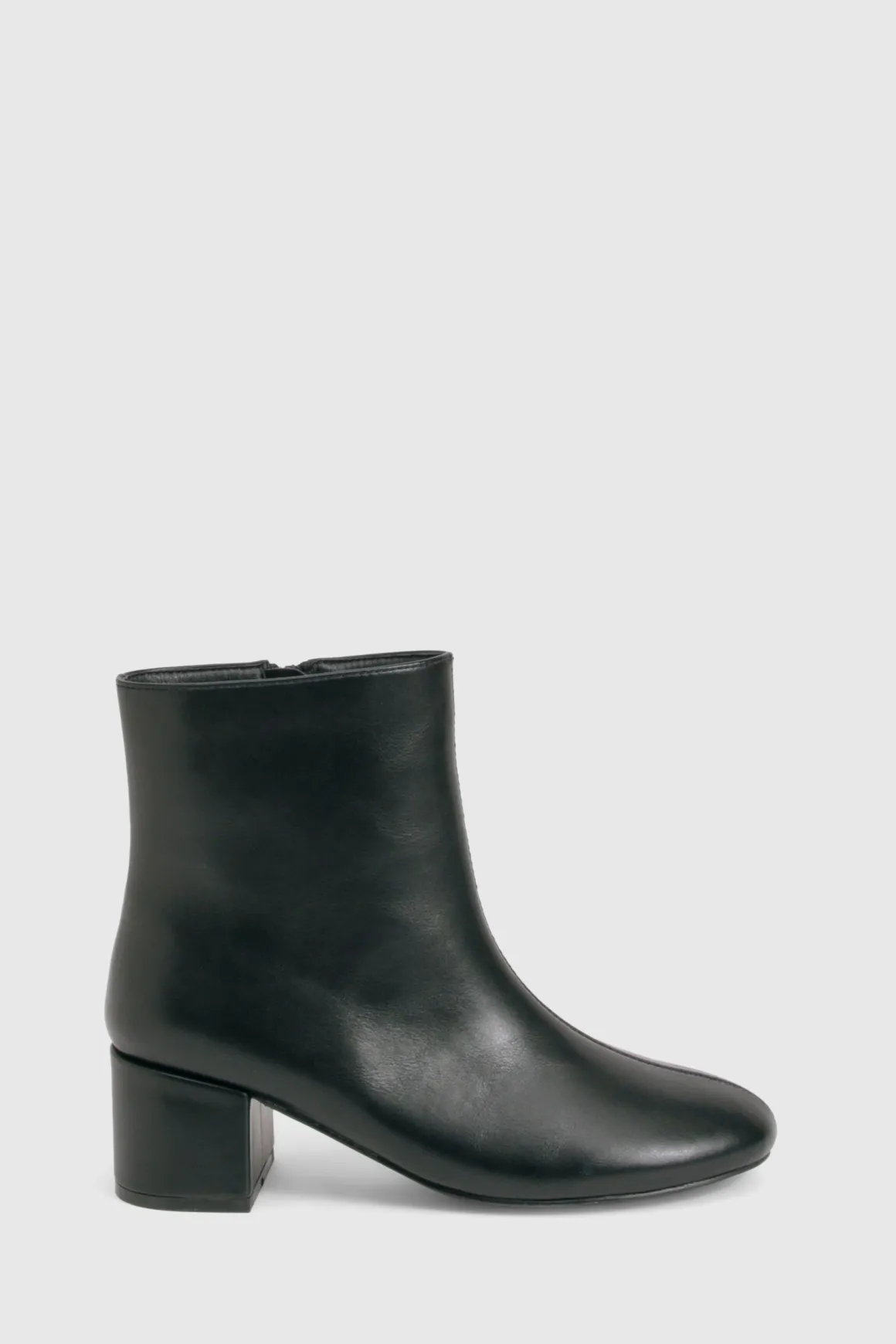 Bottes chevilles à talon bloc à coupe large