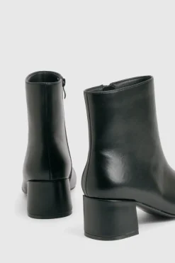 Bottes chevilles à talon bloc à coupe large