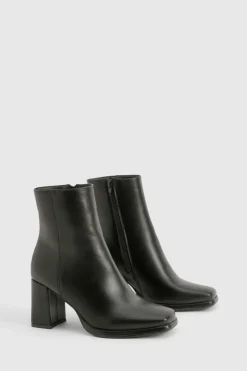 boohoo Bottes à cheville à talon bloc, coupe large< Bottines|Bottes Noires