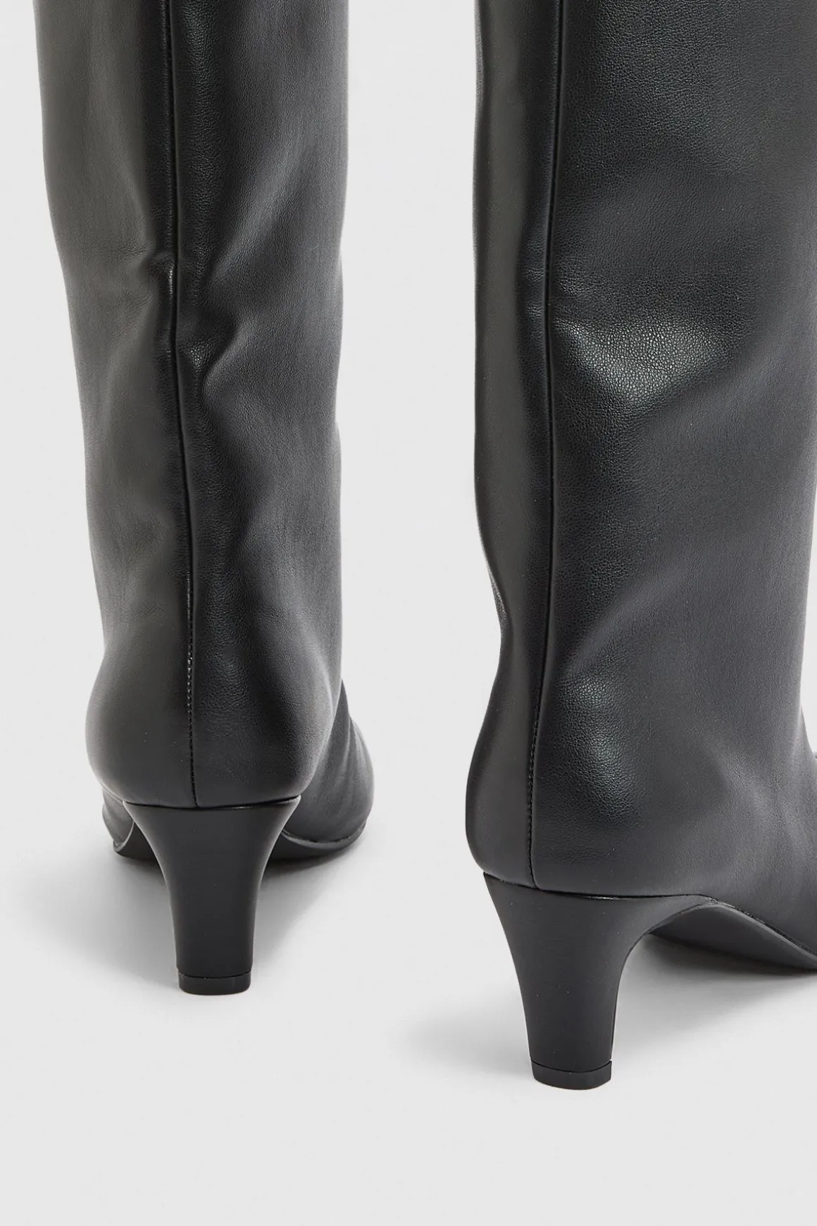 Bottes Colonnes À Enfiler À Petit Talon
