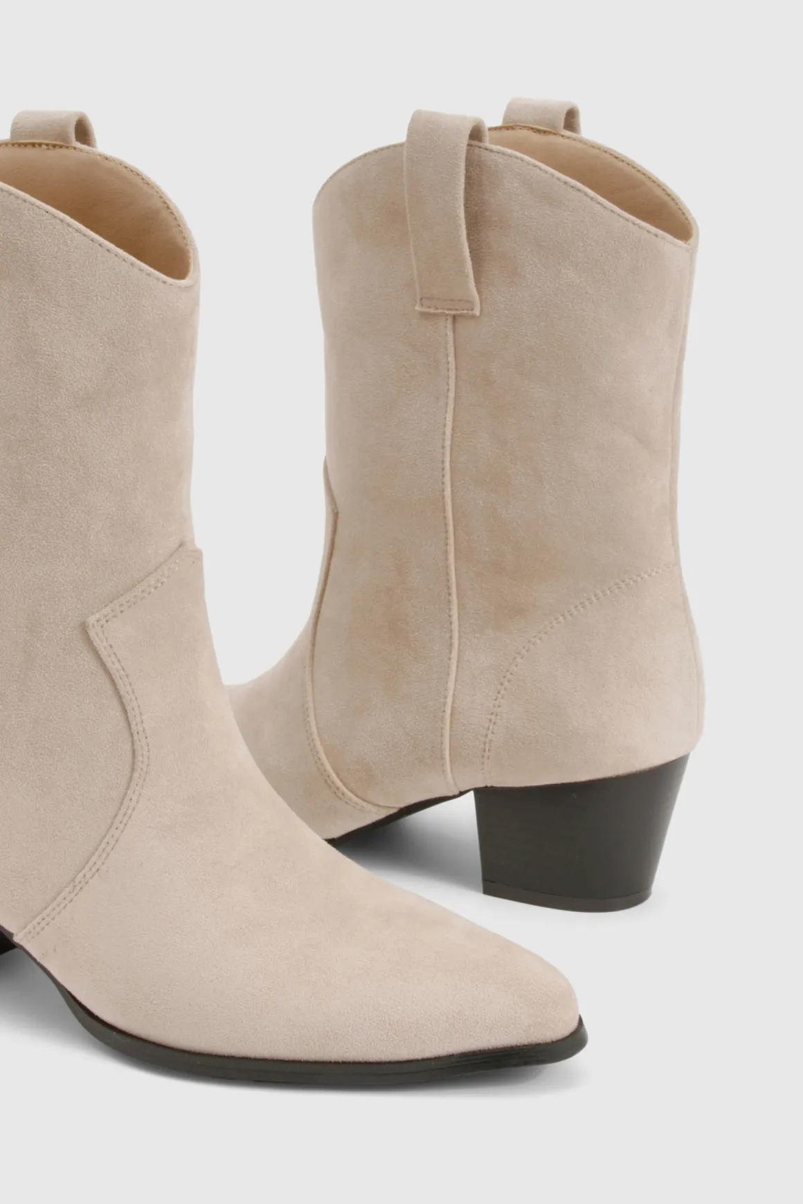 Bottes cowboy western à la cheville avec détail onglet en synthétique