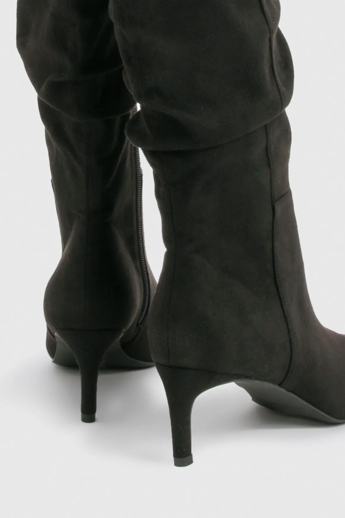 Bottes cuissardes stilettos froncées