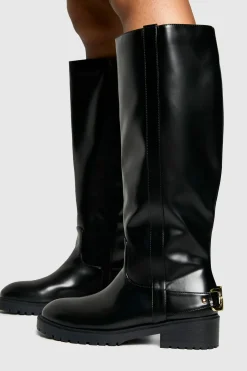 Bottes de biker montantes aux détails métalliques