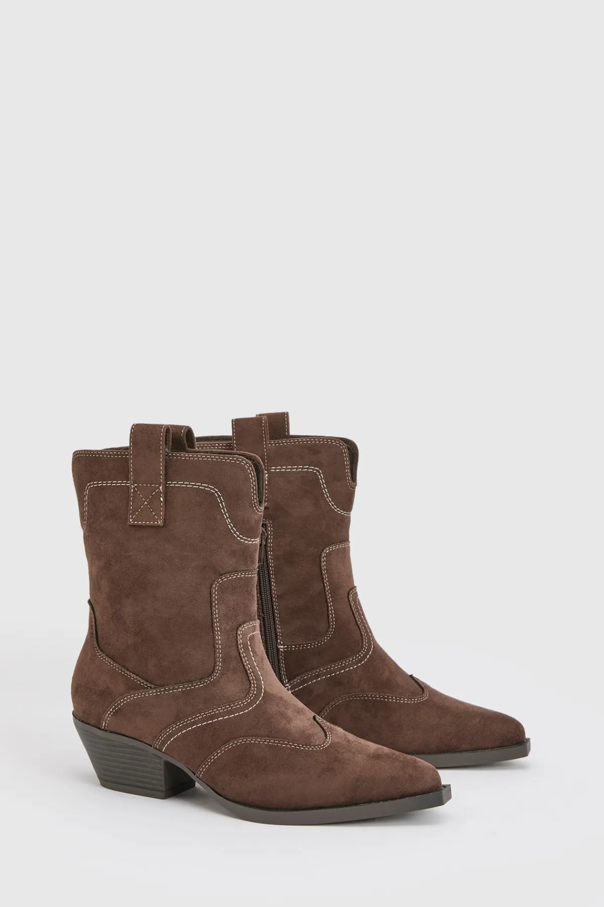 boohoo Bottes De Cowboy Western En Faux Suède À Surpiqûres Contrastées< Bottes|Bottes En Daim