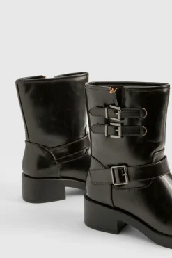 Bottes de motard au détail de boucle style vintage