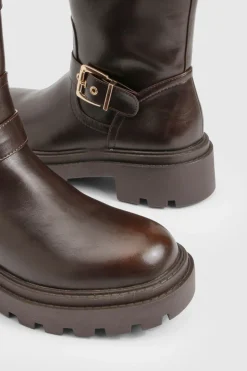 Bottes de randonnée avec détails à double boucle