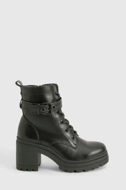 Bottes de randonneur à lacets avec détail de boucle