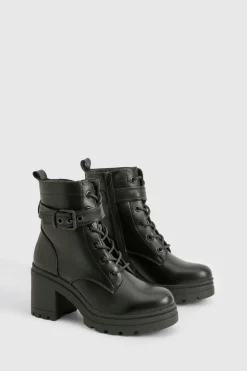 Bottes de randonneur à lacets avec détail de boucle