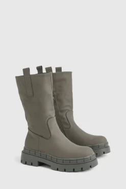 Bottes en caoutchouc à hauteur de mollet et à semelles épaisses