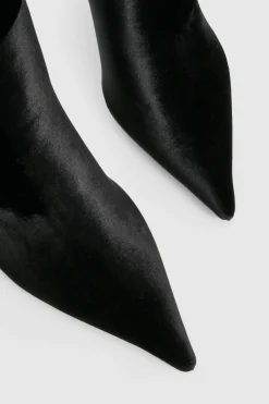 boohoo Bottes en velours à talon stiletto, bout pointu et montantes jusqu'aux genoux< Bottes|Bottes Hautes