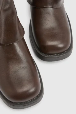 boohoo Bottes Hautes Au-dessus Du Genou Coupe Large Avec Détail Boucle Et Revers< Bottes|Bottes Hautes