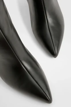 boohoo Bottes hautes à genou à bout pointu et à coupe ample< Bottes|Bottes Hautes