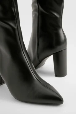 boohoo Bottes hautes à genou à bout pointu et à coupe ample< Bottes|Bottes Hautes