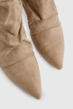 boohoo Bottes Hautes Slouchy À Talons Aiguilles En Synthétique Avec Pompons< Bottes|Bottes En Daim