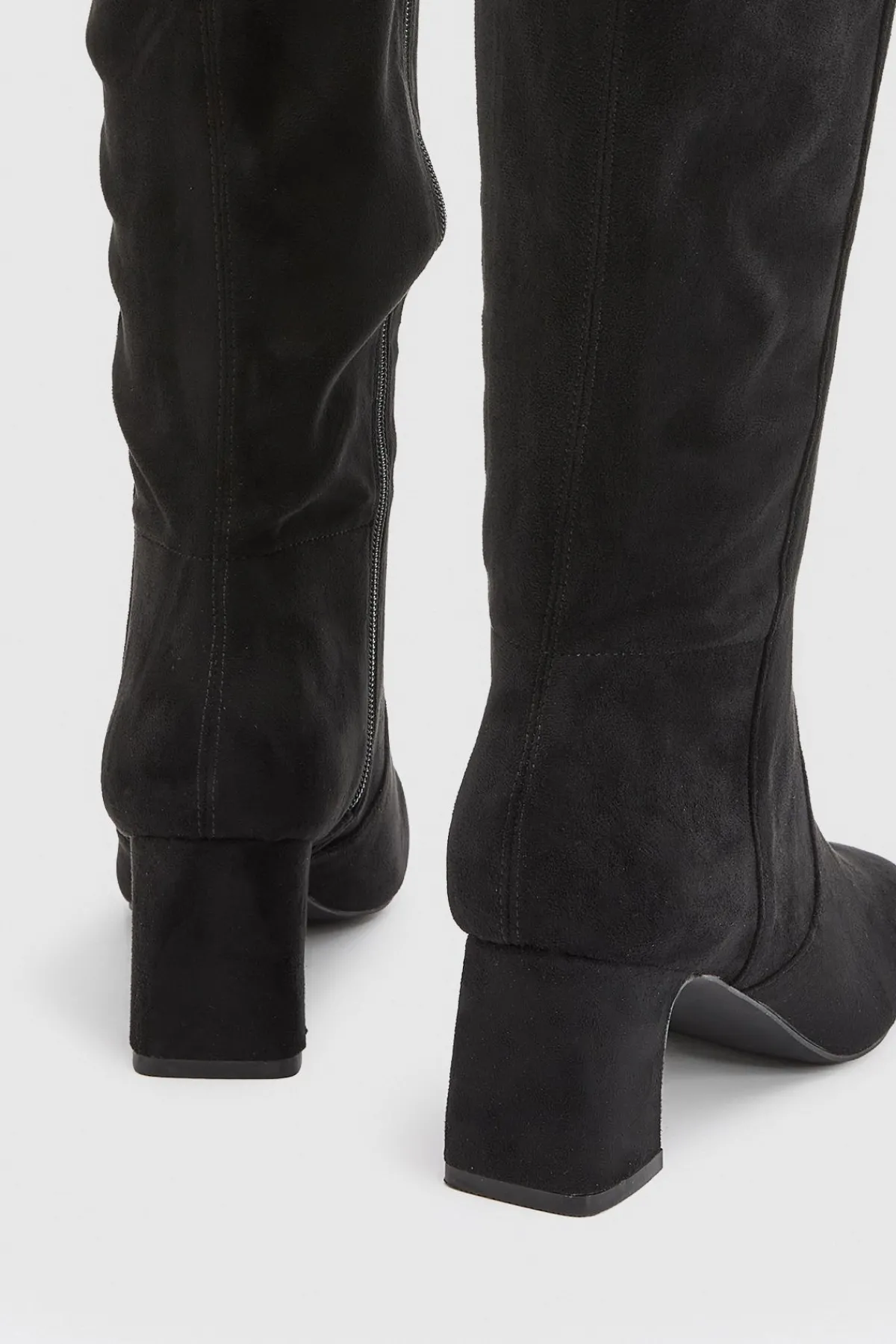 boohoo Bottes Hautes Stretch À Talon Bloc Bas En Synthétique< Bottes|Bottes En Daim