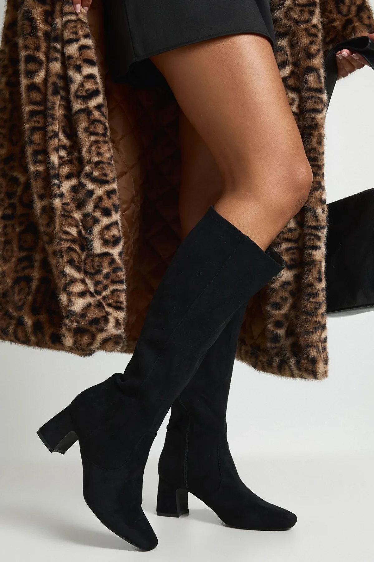 boohoo Bottes Hautes Stretch À Talon Bloc Bas En Synthétique< Bottes|Bottes En Daim