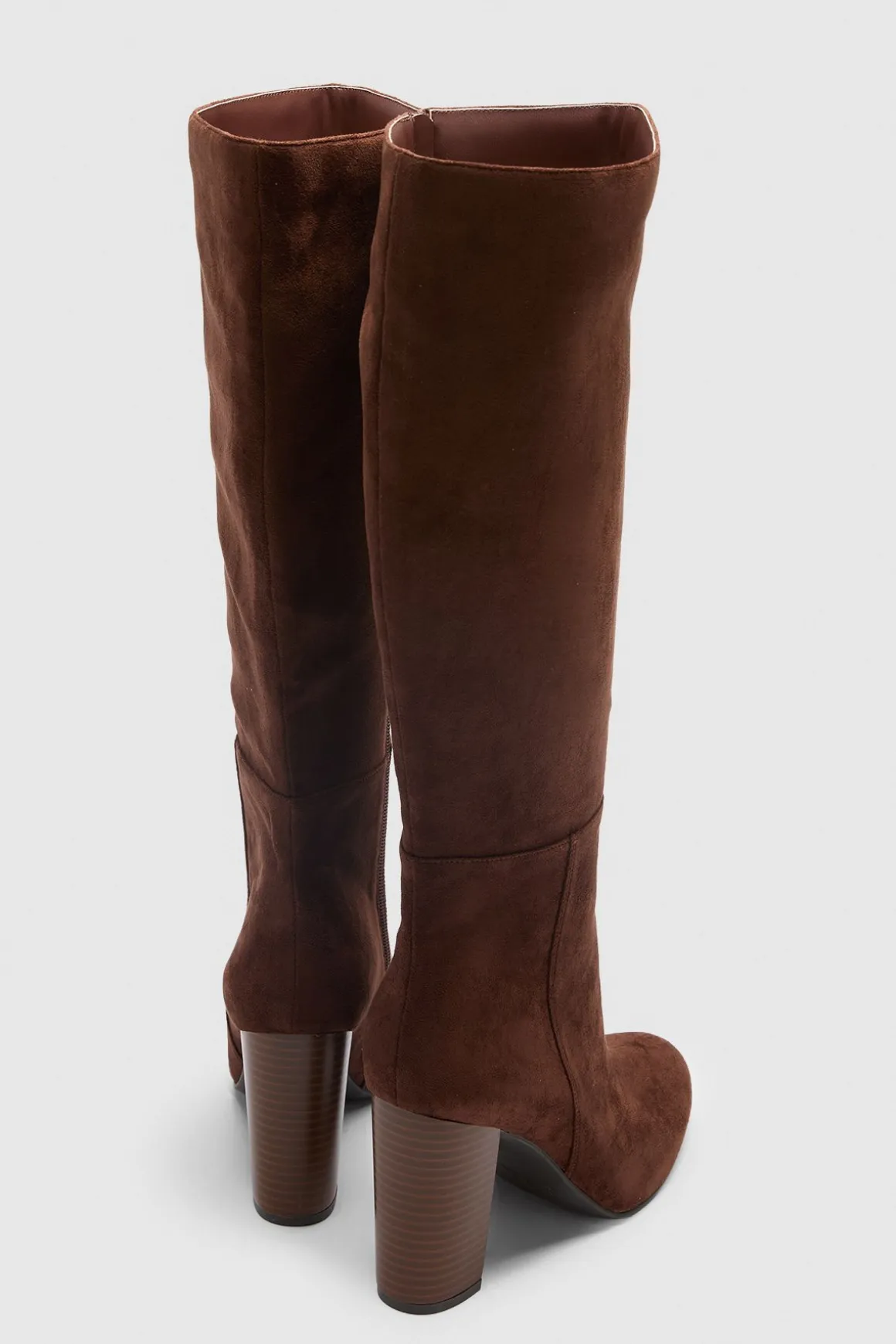 Bottes Hautes À Talon Bloc Empilé Détaillé