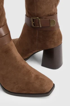 Bottes Hautes À Talon Bloc En Synthétique Avec Détail Boucle