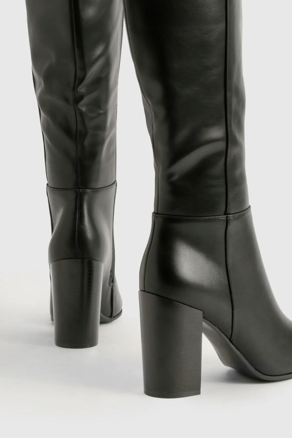 Bottes hautes à talon carré