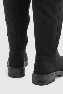 boohoo Bottes Hautes À Talon Plat En Synthétique Coupe Large< Bottes|Bottes En Daim